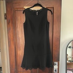 Elegant Black Sleeveless Dress